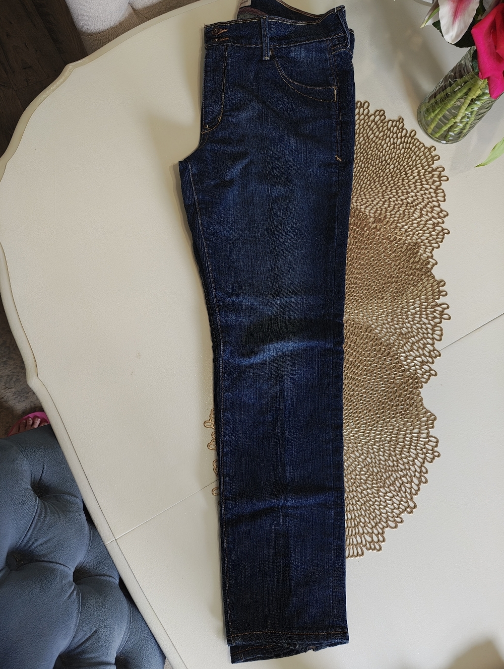 Old Navy High Rise Straight Leg Back seam with zippered cuffs